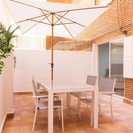 Charming Apartment Malagas Moon Exterior foto